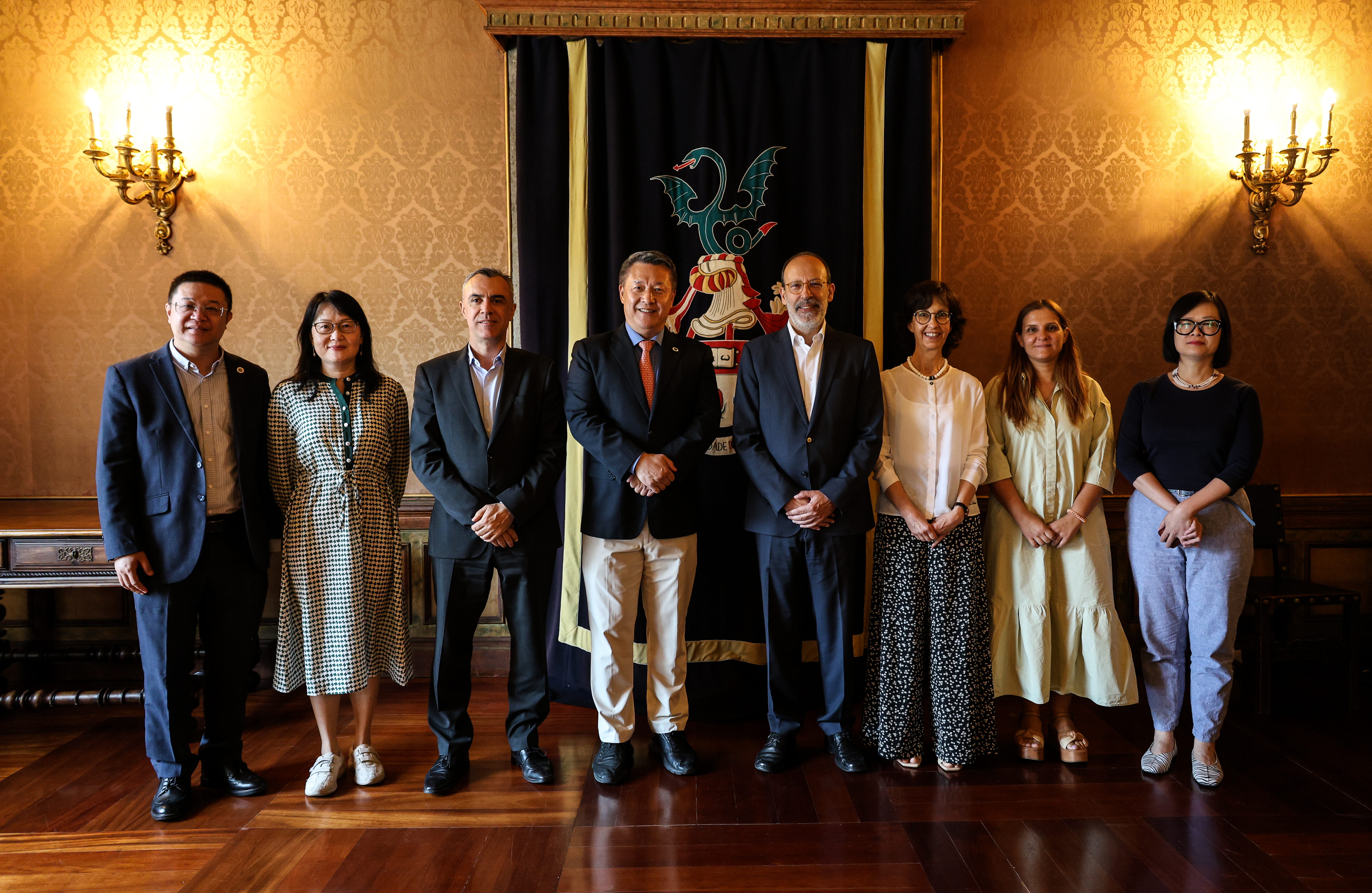 Thumbnail da galeria  Visita Universidade de Macau